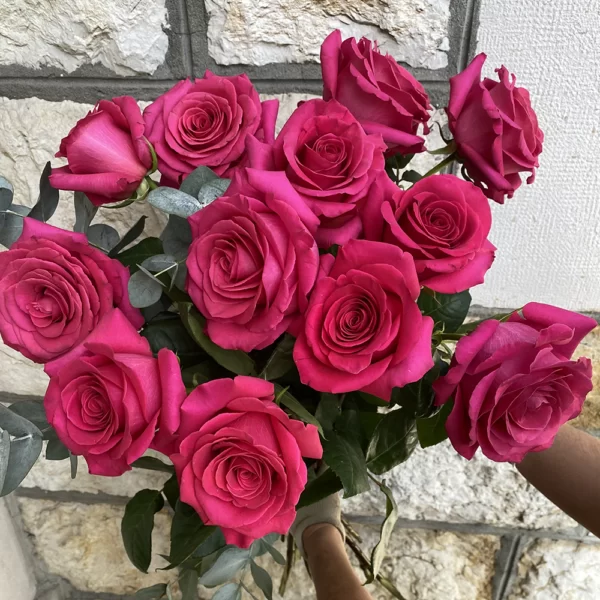 Bouquet de roses rose fuchsia
