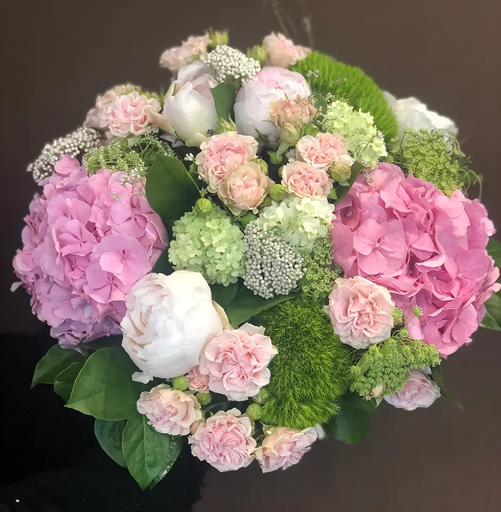 bouquet de fleurs pastel, livraison de fleurs à Genève, artisan fleuriste Genève