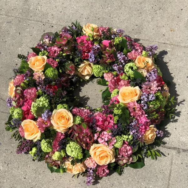 couronne de fleurs pour enterrement