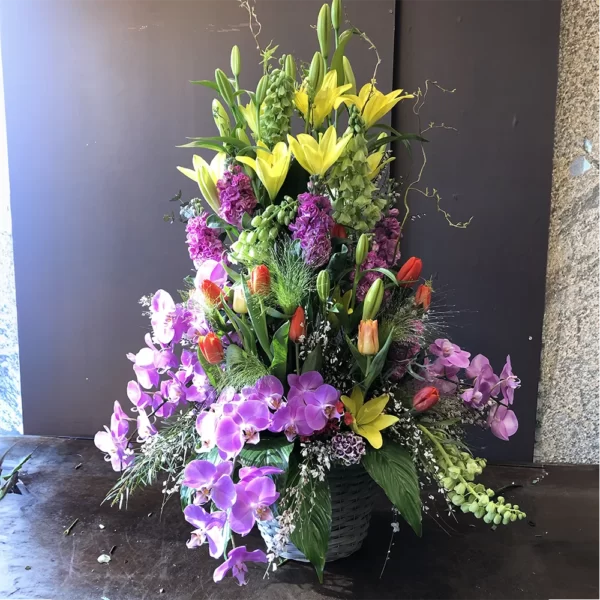 Arrangement floral en hauteur oriental pour enterrement