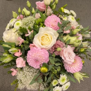 Bouquet de fleurs champêtre pastel