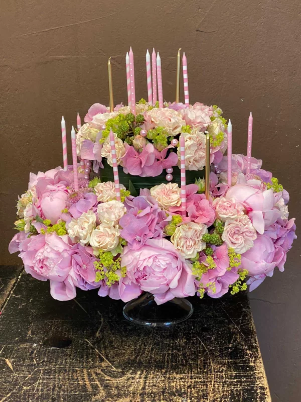 gateau anniversaire en fleurs