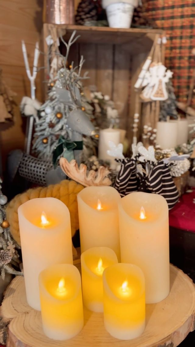 Venez découvrir notre chalet de Noël 🎄 !#christmastime #geneva #christmasmarket